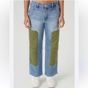 NWT Forever 21 Premium Denim Patched Jeans. Size: 27. Excellent condition